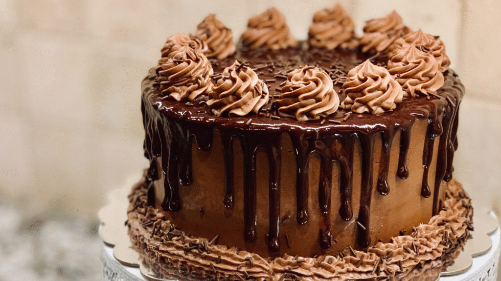 How to make Chocolate Icecream Cake with vanilla